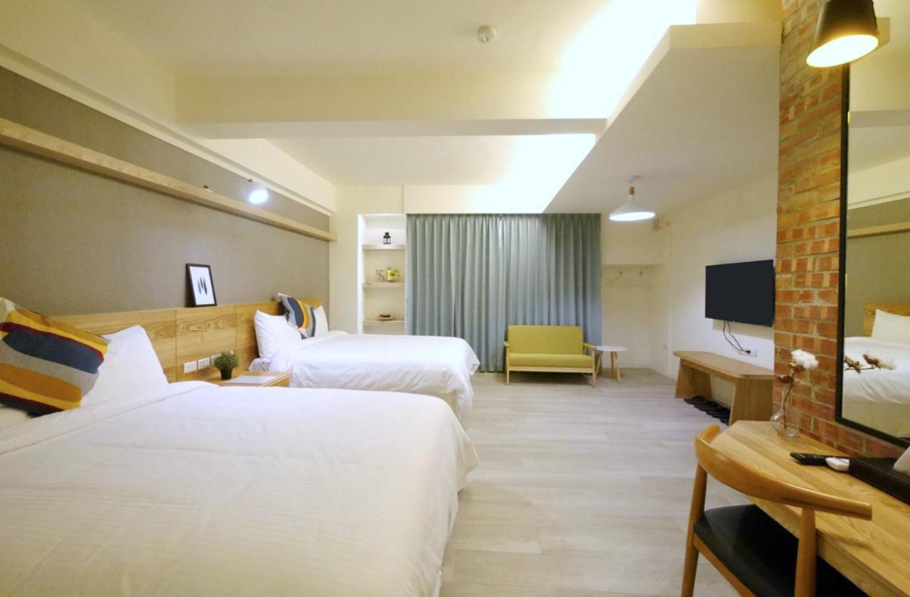 Flora Inn Tajnan Kültér fotó