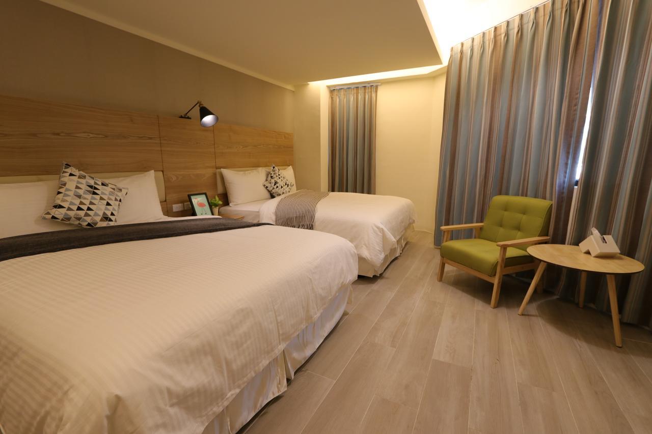 Flora Inn Tajnan Kültér fotó