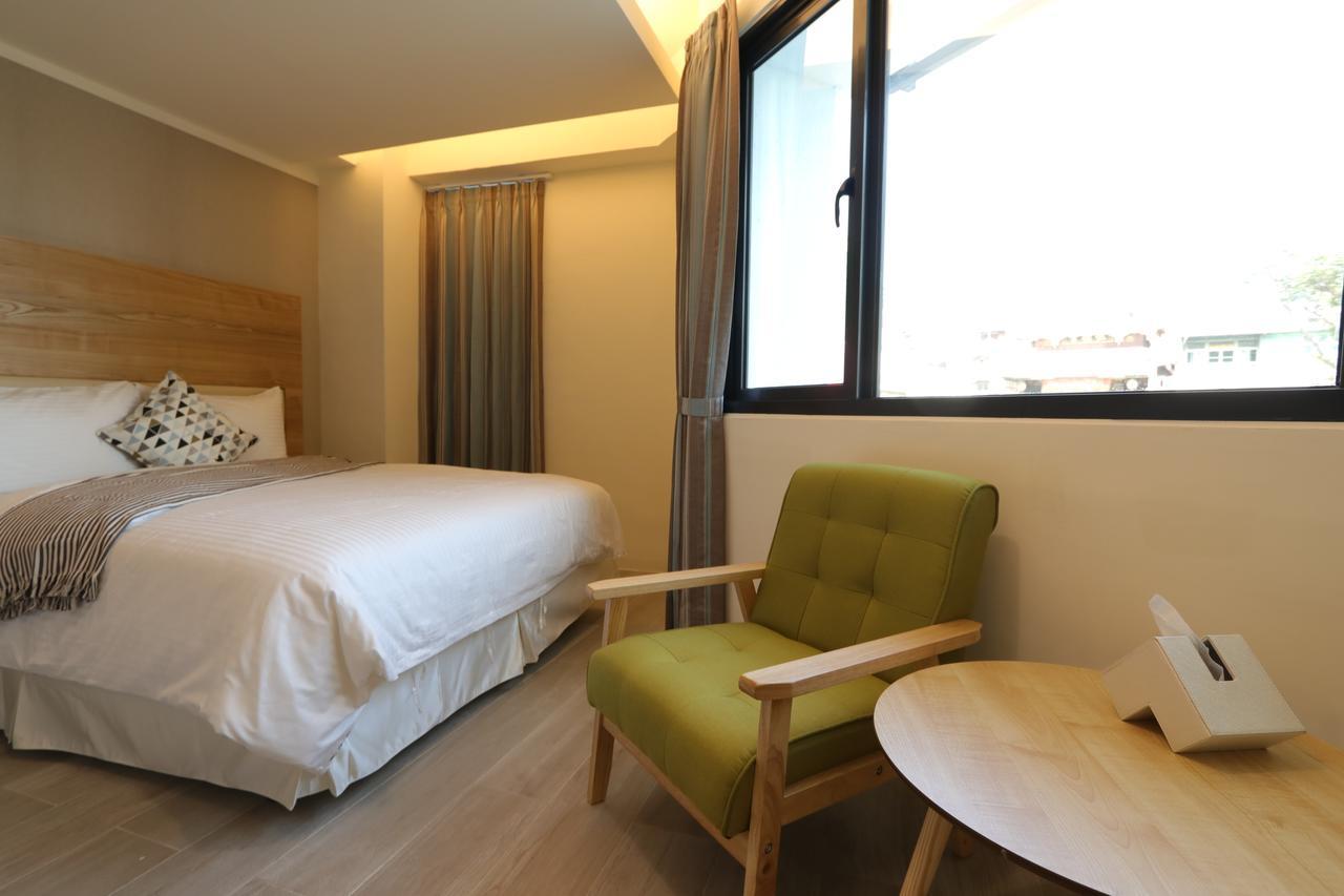 Flora Inn Tajnan Kültér fotó